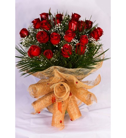 21 ADET KIRMIZI GÜL BUKETİ 
